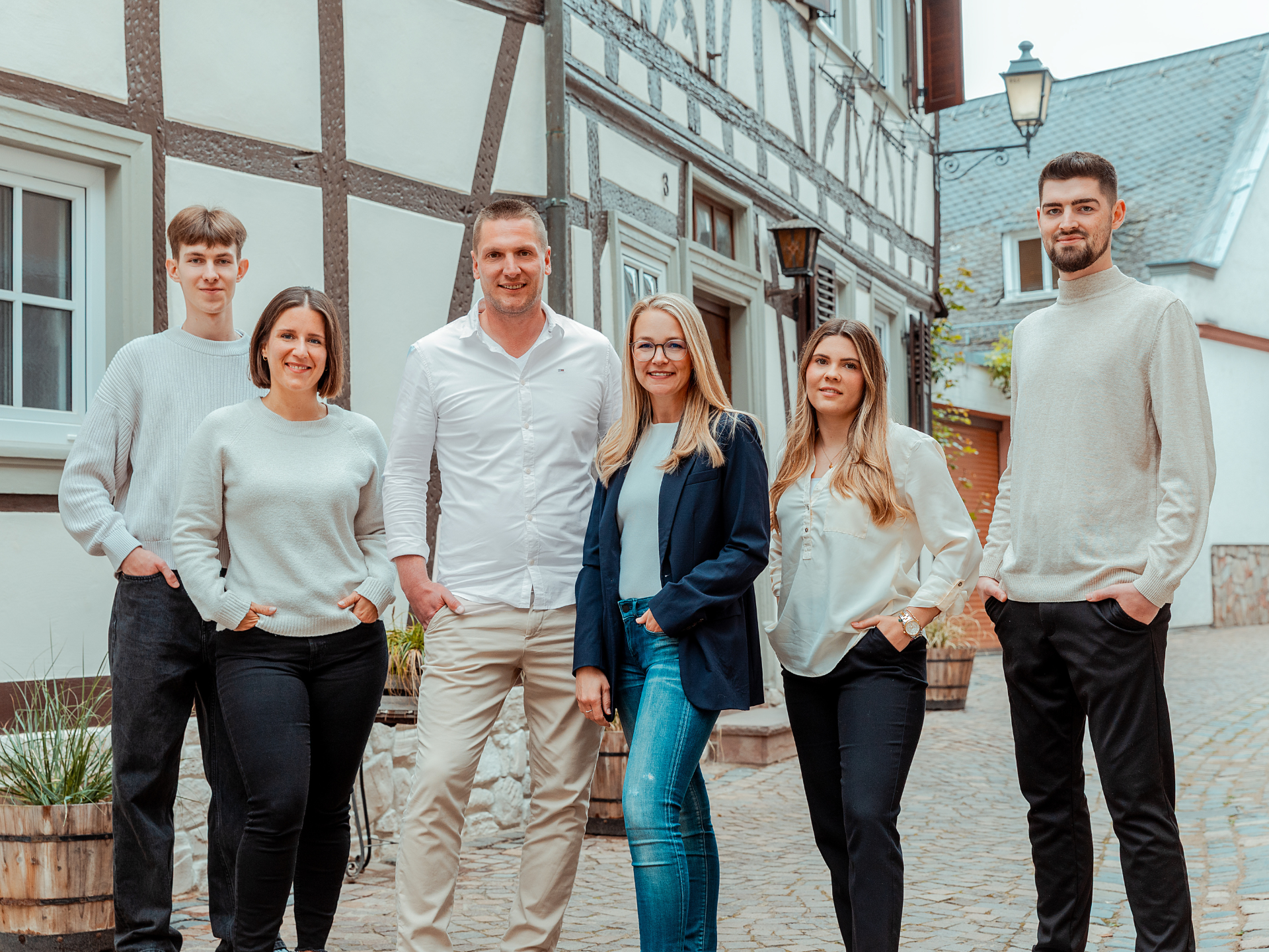 Gruppenfoto 4zu3